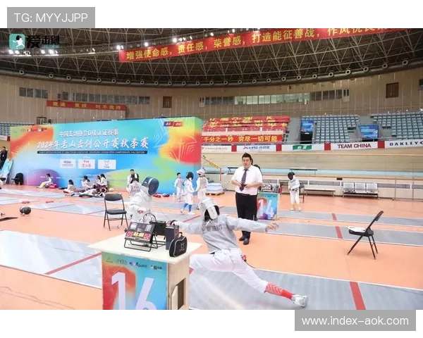 中国击剑协会副主席王峻燕：联赛平台连接大众与专业运动员发展路径